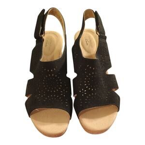 Clarks Giselle Bay Womens Sz 11 W Black Cutouts Platform Sandals Slingback New